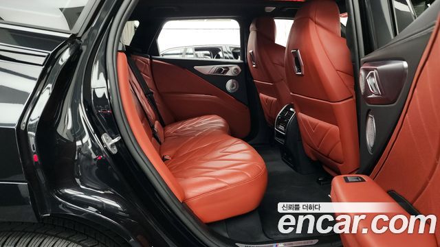 BMW XM 4.4