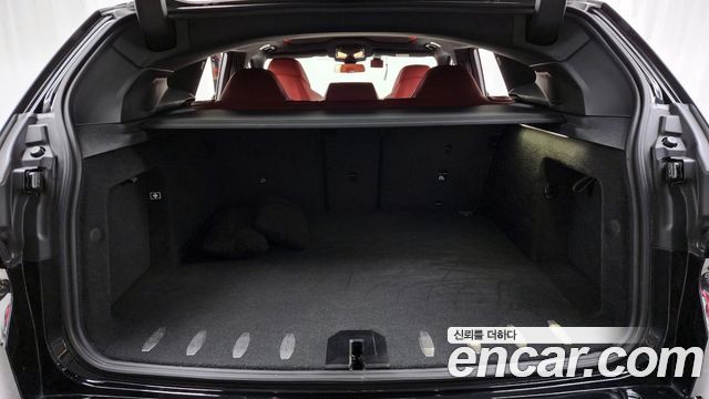 BMW XM 4.4