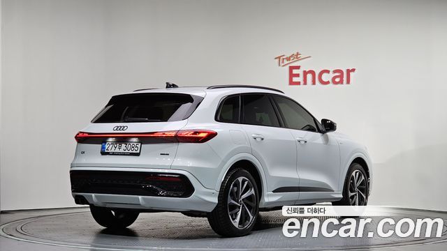Audi Q5 40 TDI Quattro S Line Black Edition