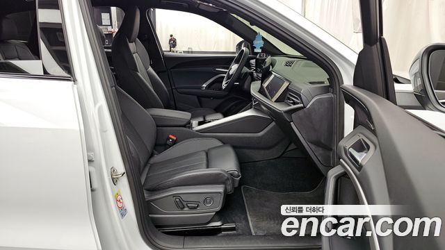 Audi Q5 40 TDI Quattro S Line Black Edition