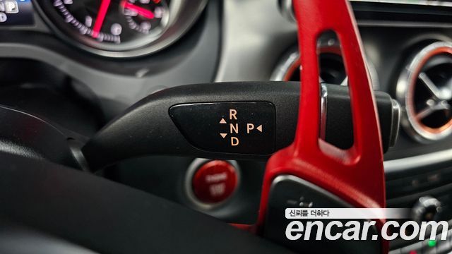 Mercedes-Benz CLA-Class CLA220 AMG Line