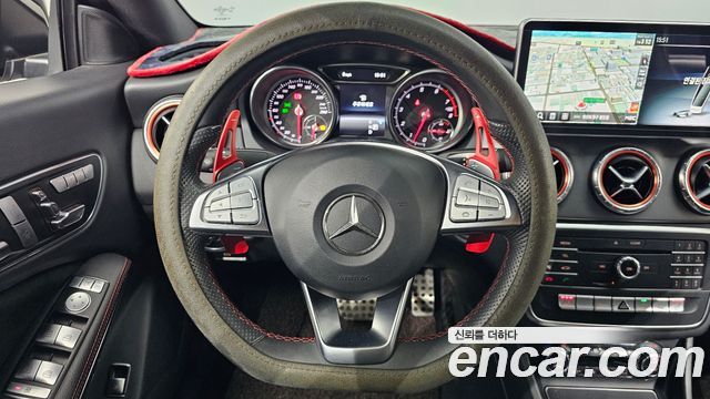 Mercedes-Benz CLA-Class CLA220 AMG Line