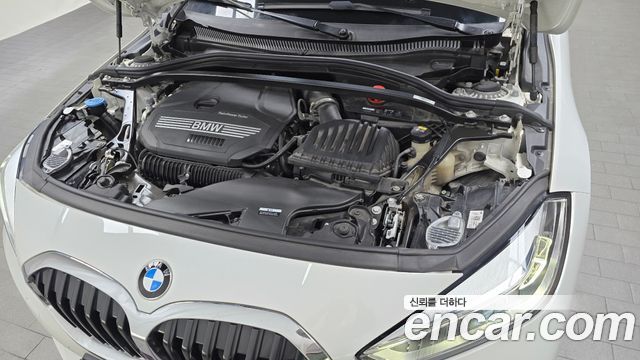 BMW 1-Series 120i Advantage