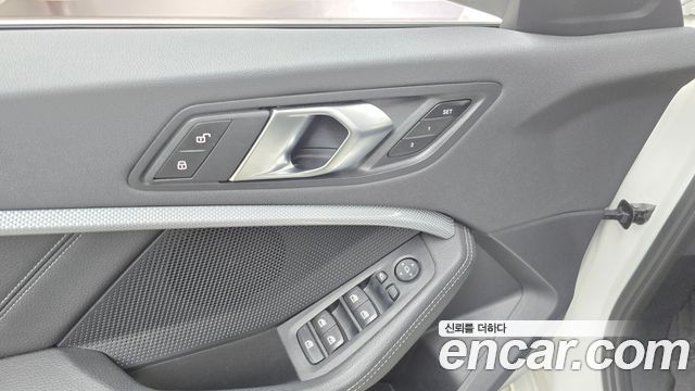 BMW 1-Series 120i Advantage