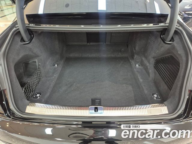 Audi A8 55 TFSI Quattro Premium LWB