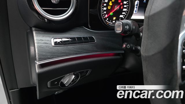 Mercedes-Benz E-Class E220d Avantgarde