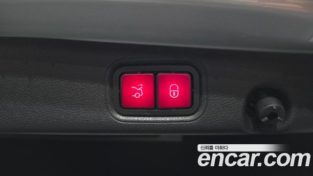 Mercedes-Benz E-Class E220d Avantgarde