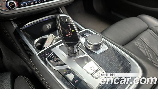 BMW 7-Series 730Ld xDrive M Sport
