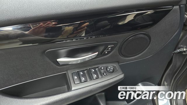 BMW 2-Series Advantage