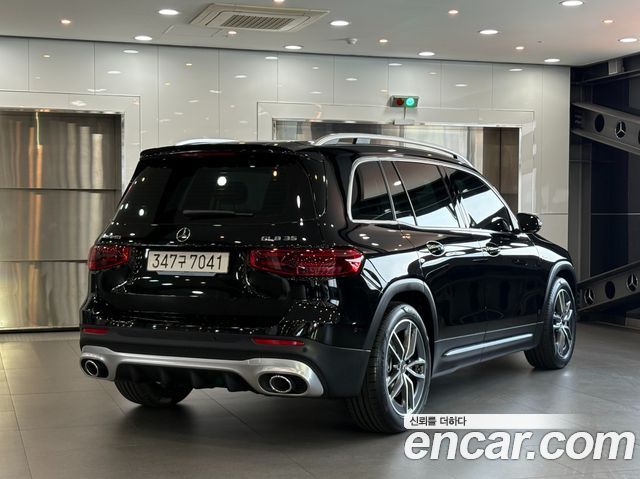 Mercedes-Benz GLB-Class AMG GLB35 4MATIC