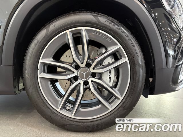 Mercedes-Benz GLB-Class AMG GLB35 4MATIC