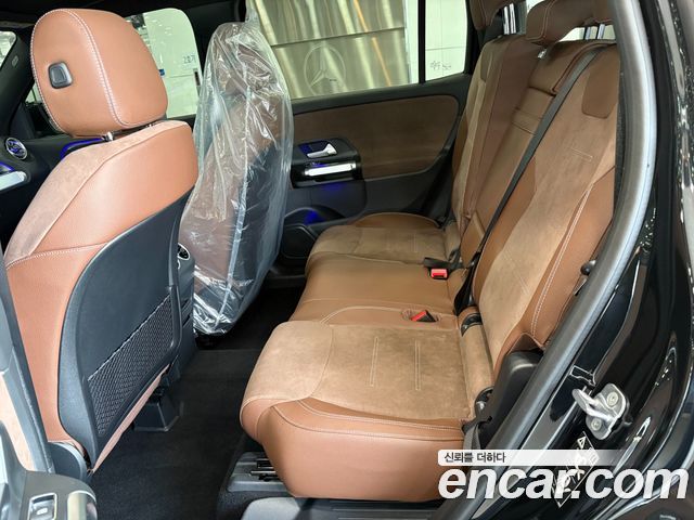 Mercedes-Benz GLB-Class AMG GLB35 4MATIC