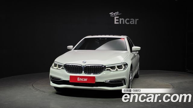 BMW 5-Series 520d xDrive Luxury Plus