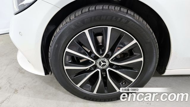 Mercedes-Benz C-Class C200
