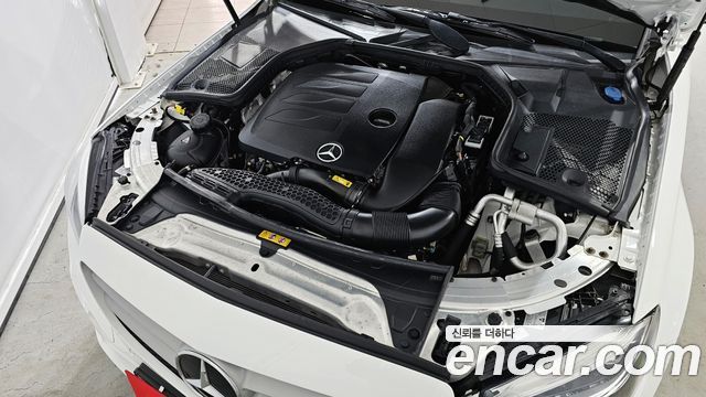 Mercedes-Benz C-Class C200