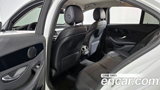 Mercedes-Benz C-Class C200