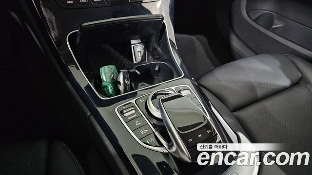 Mercedes-Benz C-Class C200