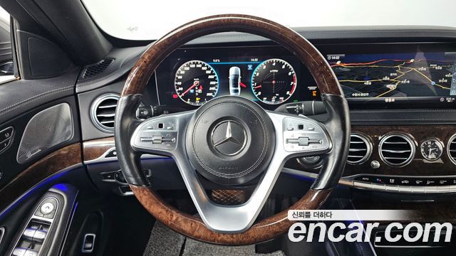 Mercedes-Benz S-Class S560L 4MATIC