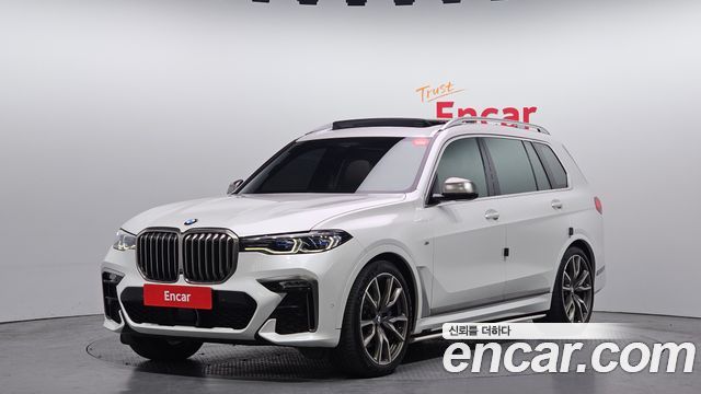 BMW X7 M50i 6STR