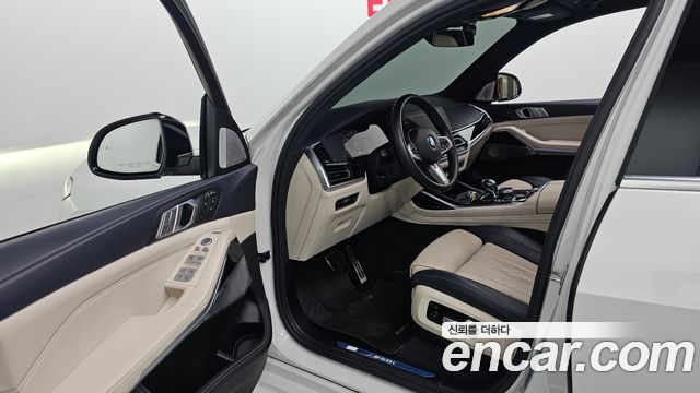 BMW X7 M50i 6STR
