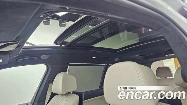 BMW X7 M50i 6STR