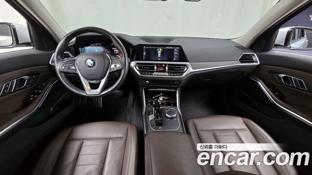 BMW 3-Series 320d Luxury
