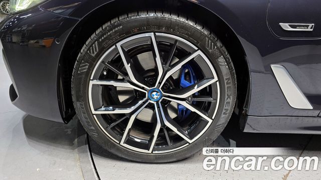 BMW 5-Series 530e M Sport