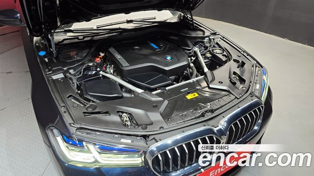 BMW 5-Series 530e M Sport