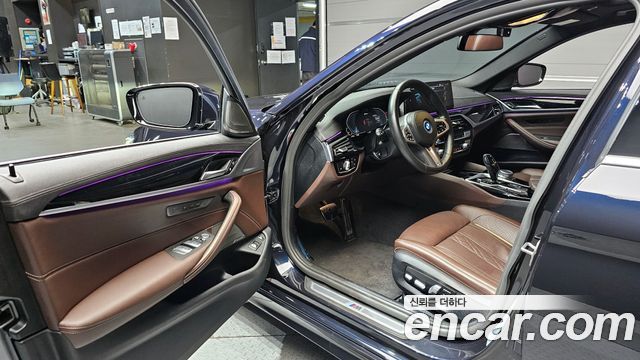 BMW 5-Series 530e M Sport