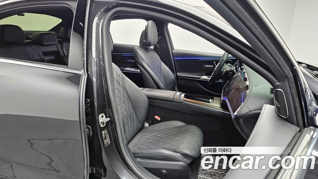 Mercedes-Benz E-Class E450 4MATIC Exclusive