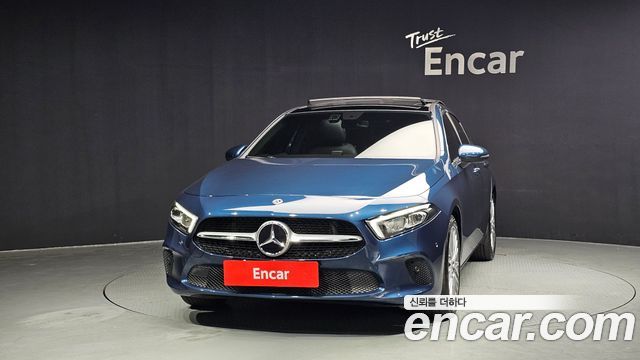 Mercedes-Benz A-Class A250 4MATIC Sedan