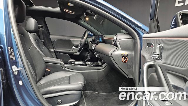 Mercedes-Benz A-Class A250 4MATIC Sedan