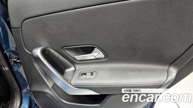 Mercedes-Benz A-Class A250 4MATIC Sedan