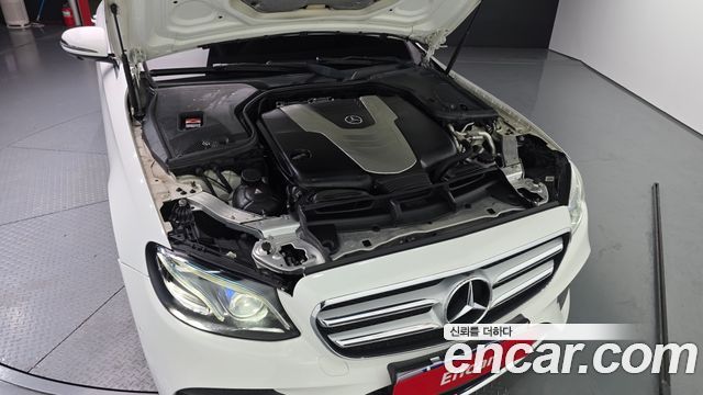 Mercedes-Benz E-Class E350d