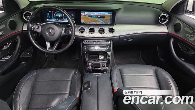 Mercedes-Benz E-Class E350d