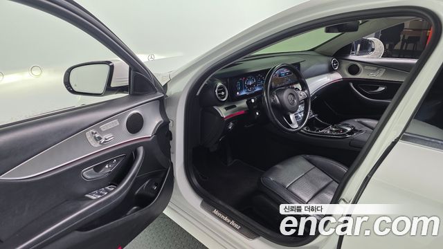 Mercedes-Benz E-Class E350d