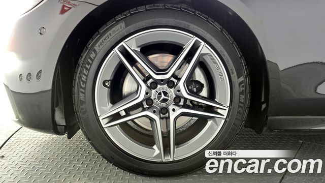 Mercedes-Benz E-Class E250 AMG Line