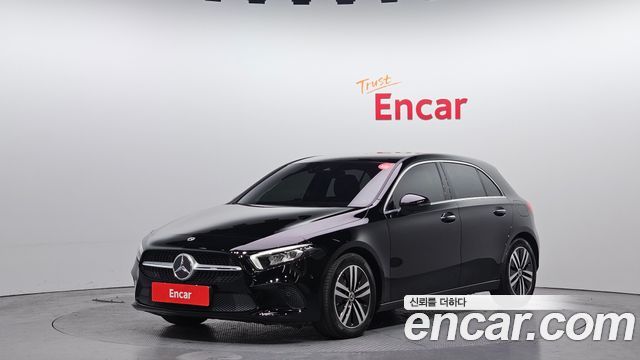 Mercedes-Benz A-Class A220 Hatchback