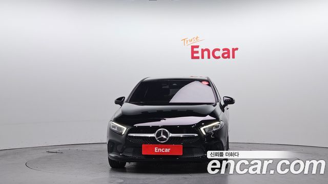 Mercedes-Benz A-Class A220 Hatchback