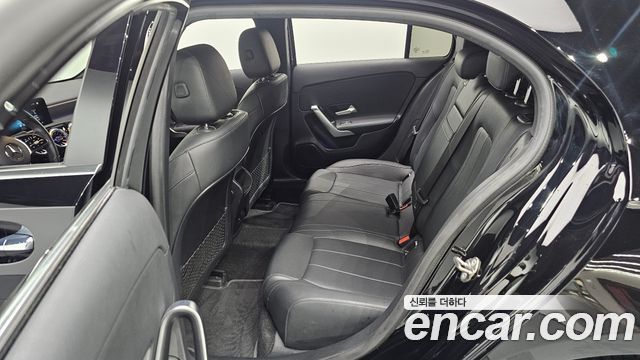 Mercedes-Benz A-Class A220 Hatchback