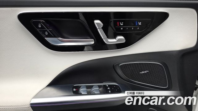 Mercedes-Benz C-Class C300 AMG Line