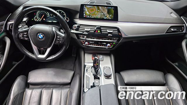 BMW 5-Series 520d M Sport package