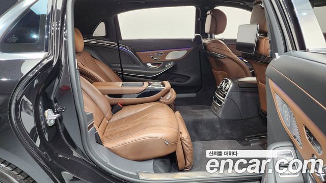 Mercedes-Benz S-Class Maybach S560 4MATIC