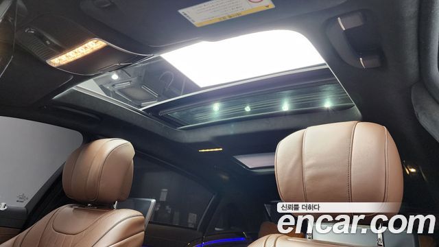 Mercedes-Benz S-Class Maybach S560 4MATIC