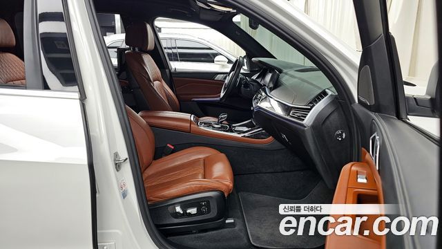 BMW X7 xDrive 40i M Sport 6STR