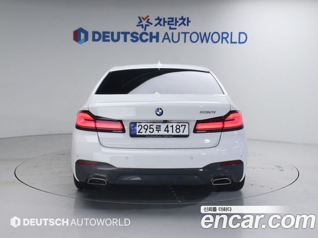 BMW 5-Series 530i M Sport Package