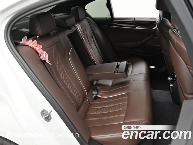 BMW 5-Series 530i M Sport Package
