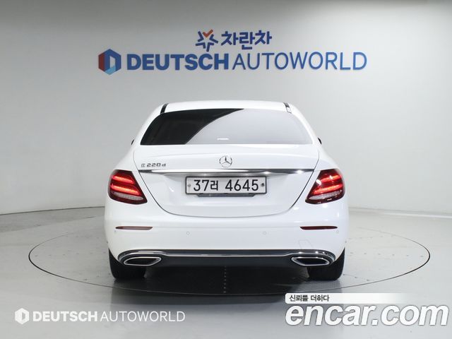 Mercedes-Benz E-Class E220d Exclusive