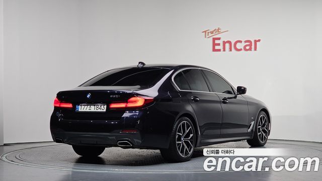 BMW 5-Series 530i xDrive M Sport Package