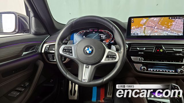 BMW 5-Series 530i xDrive M Sport Package